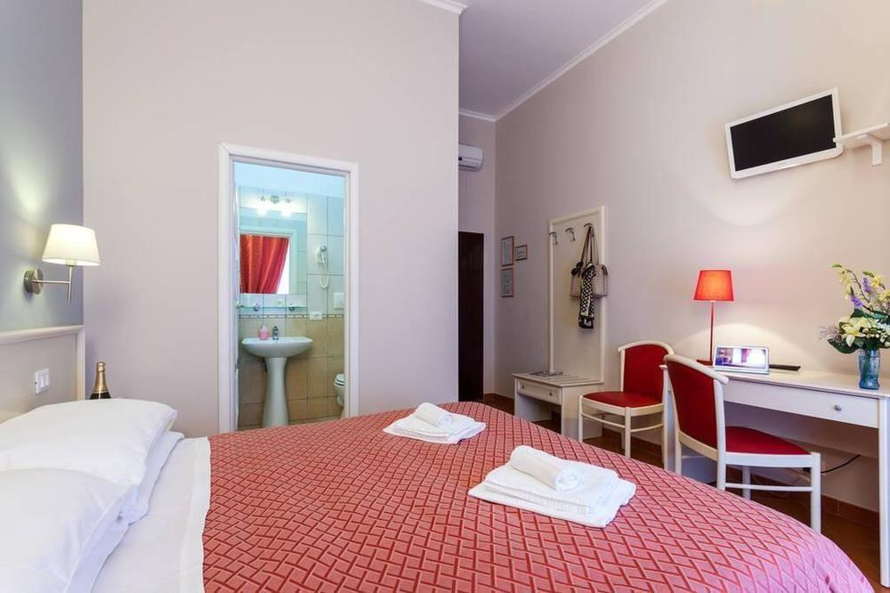Ottaviano Gasthof 2*